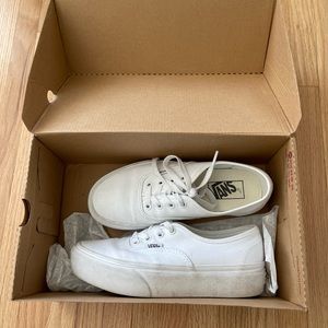 Authentic Platform White